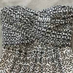 White House Black Market Black and White Patterned